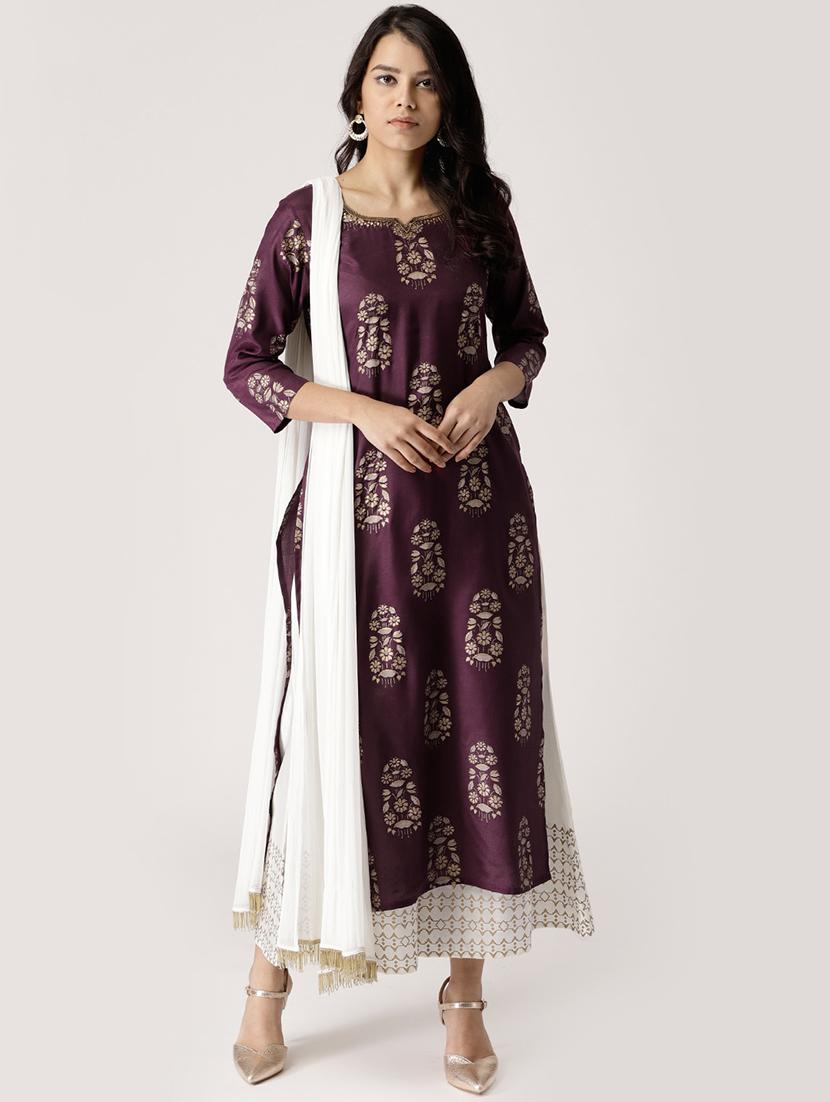 Embellished suit set - 16261477 - Zoom Image - 1