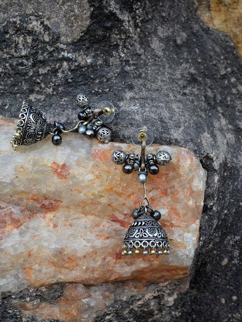 multi colored brass drop earring - 16265357 - Very Small Image - 1