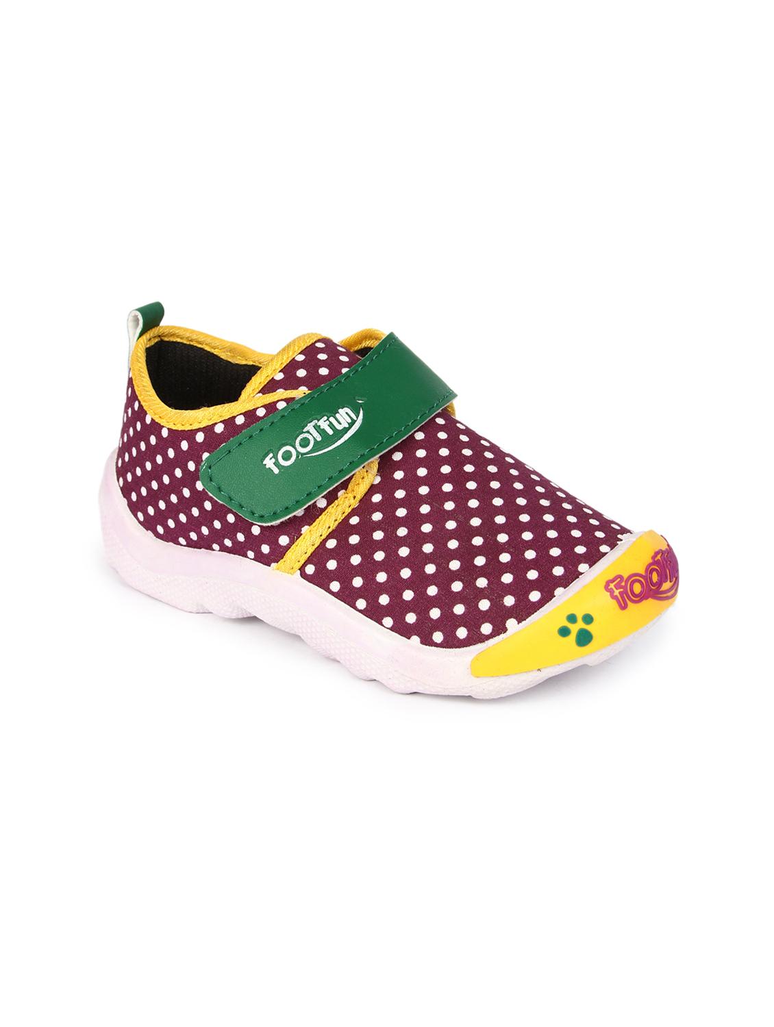 purple canvas sports shoes - 16267574 - Zoom Image - 1