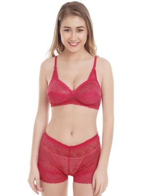 set of 3 laced bra & panty set - 16273893 - Standard Image - 2