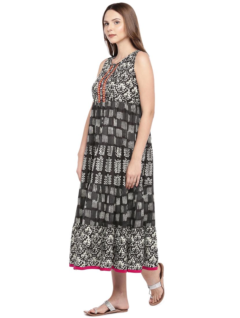 printed empire line ethnic dress - 16274243 - Zoom Image - 2