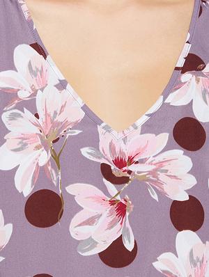 v-neck floral top - 16274819 - Standard Image - 5
