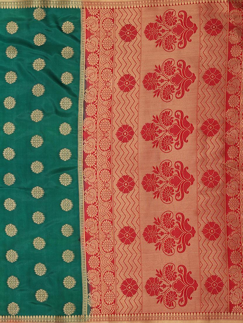 contrast kanjivaram saree with blouse - 16275564 - Zoom Image - 4