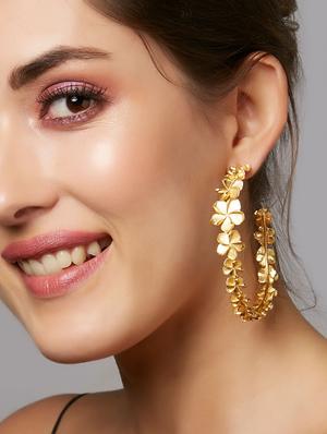 gold brass hoop earring - 16276322 - Standard Image - 3