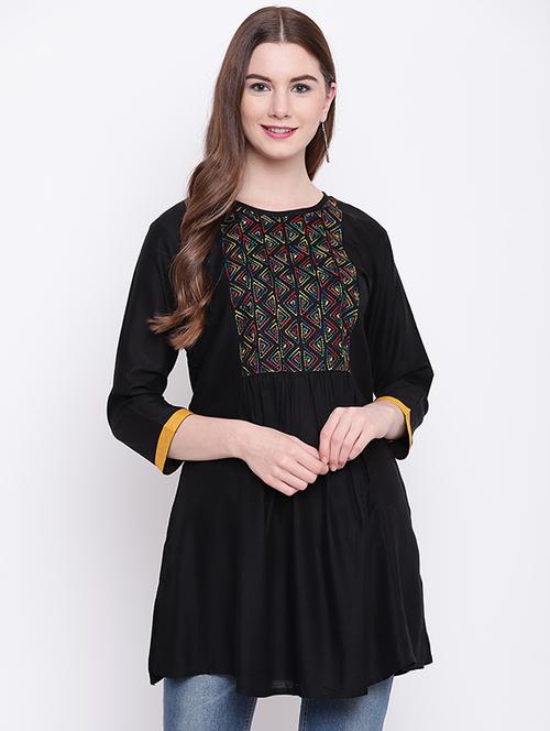 embroidered flared kurti - 16281101 - Very Small Image - 1