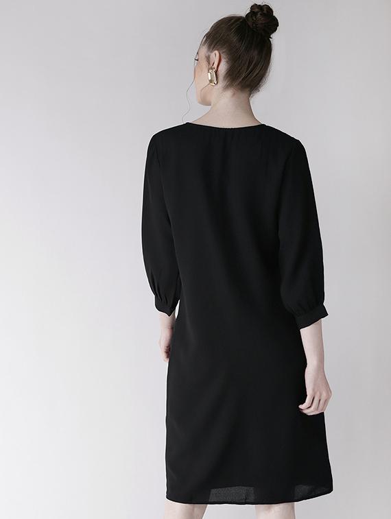 notch neck embroidered shift dress - 16286178 - Zoom Image - 3
