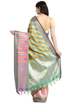 checkered kanjivaram saree with blouse - 16292546 - Standard Image - 2