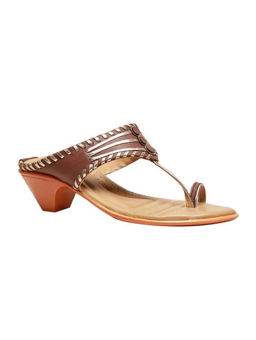 tan one toe sandals - 16294572 - Very Small Image - 1