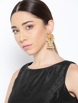 gold metal drop earring - 16298020 - Standard Image - 2