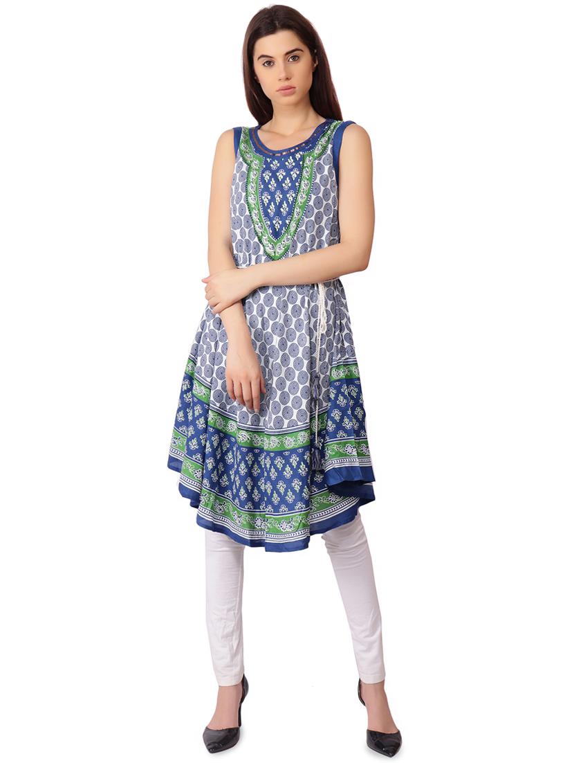 printed flared kurta - 16301622 - Zoom Image - 1