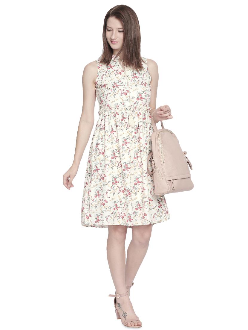 tassel detail front tie up floral dress - 16304785 - Zoom Image - 4