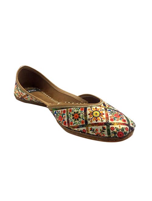 beige slip on jutis - 16305629 - Standard Image - 1