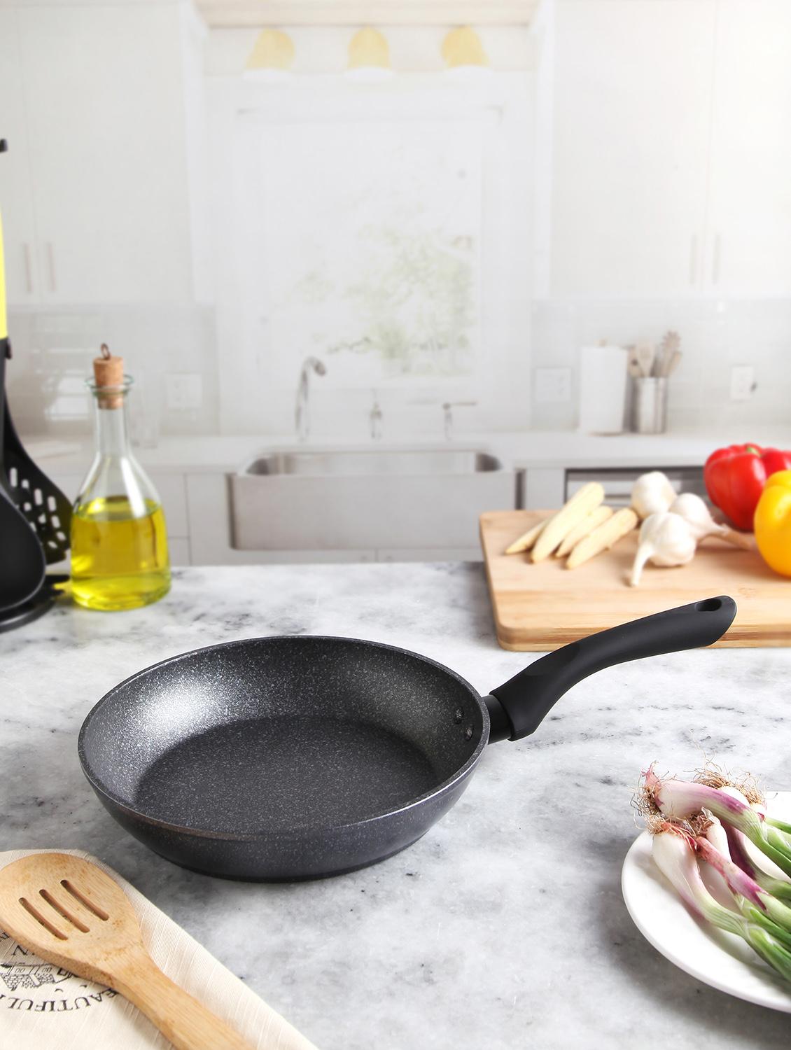 concord frypan 22 cms - 16308878 - Zoom Image - 1