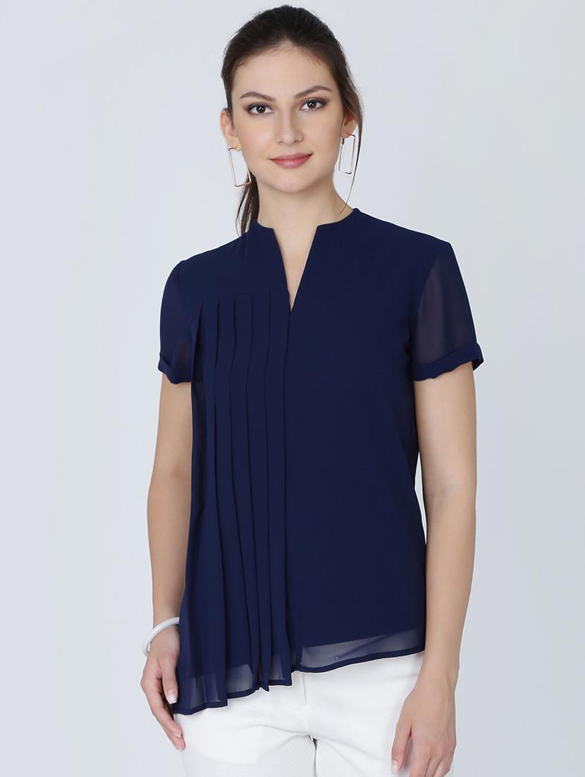 notch neck pleat detail top - 16314757 - Zoom Image - 1