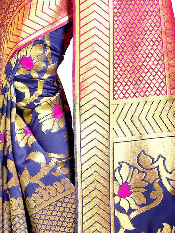 floral zari motif banarasi saree with blouse - 16315697 - Zoom Image - 4