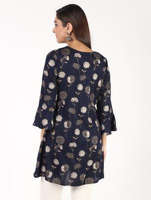 block printed a-line kurti - 16317147 - Standard Image - 4