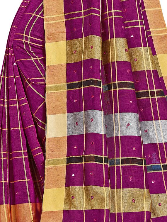 checkered woven saree with blouse - 16322495 - Zoom Image - 4