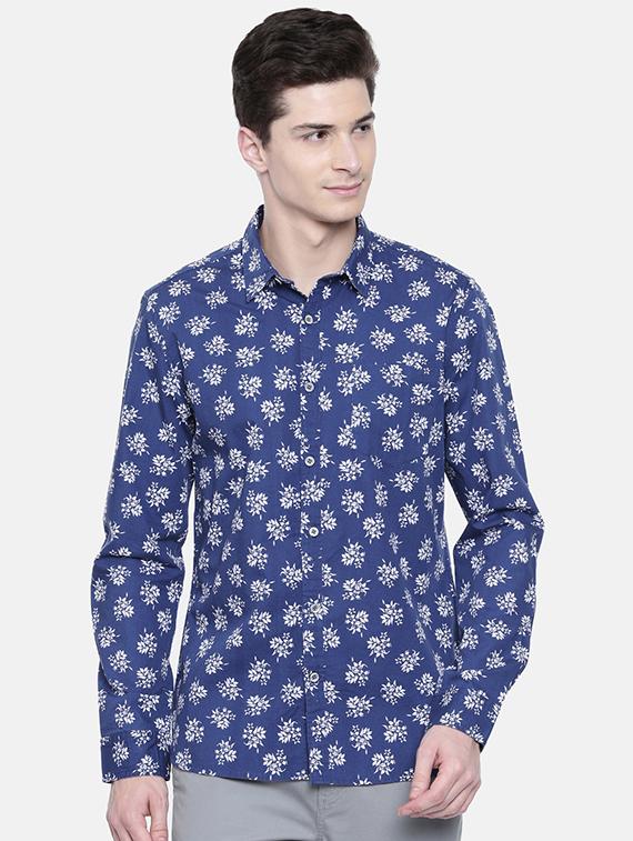 blue floral printed casual shirt - 16329610 - Zoom Image - 1