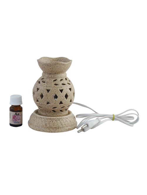 electric wire with plug and aroma - 16330345 - Standard Image - 1