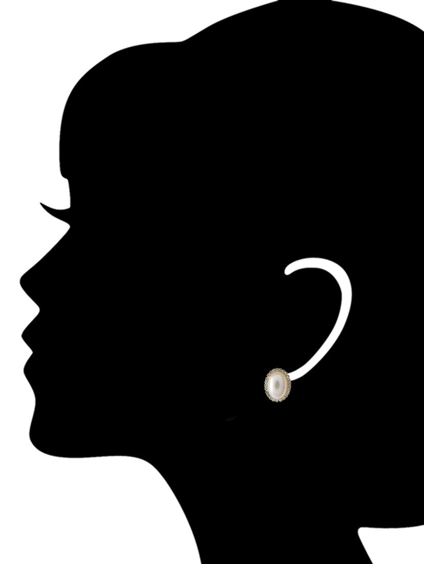 white metal studs earring - 16333370 - Zoom Image - 3