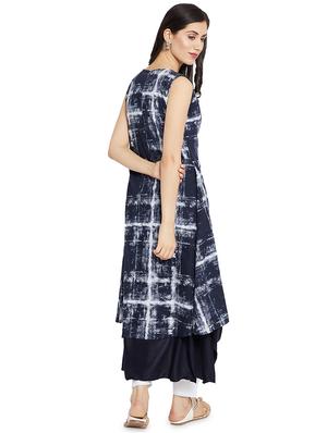 abstract printed high-low kurta - 16333772 - Standard Image - 3