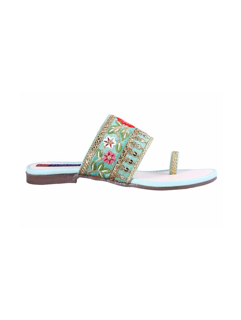 green one toe sandals - 16341949 - Zoom Image - 2