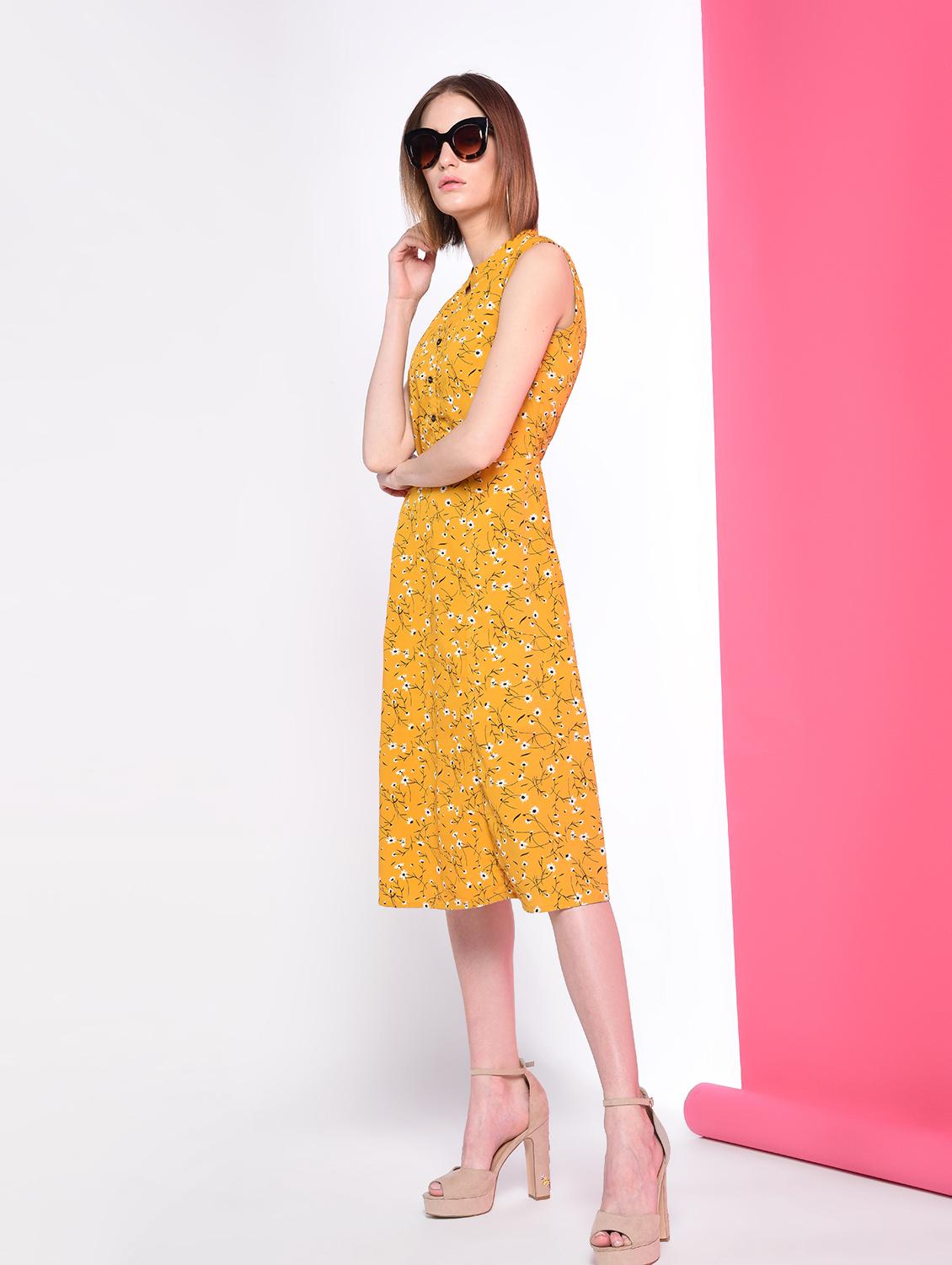 button detail floral a-line dress - 16341979 - Zoom Image - 3