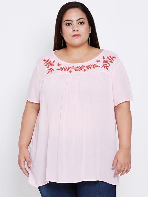 round neck floral plus tunic - 16348950 - Standard Image - 1