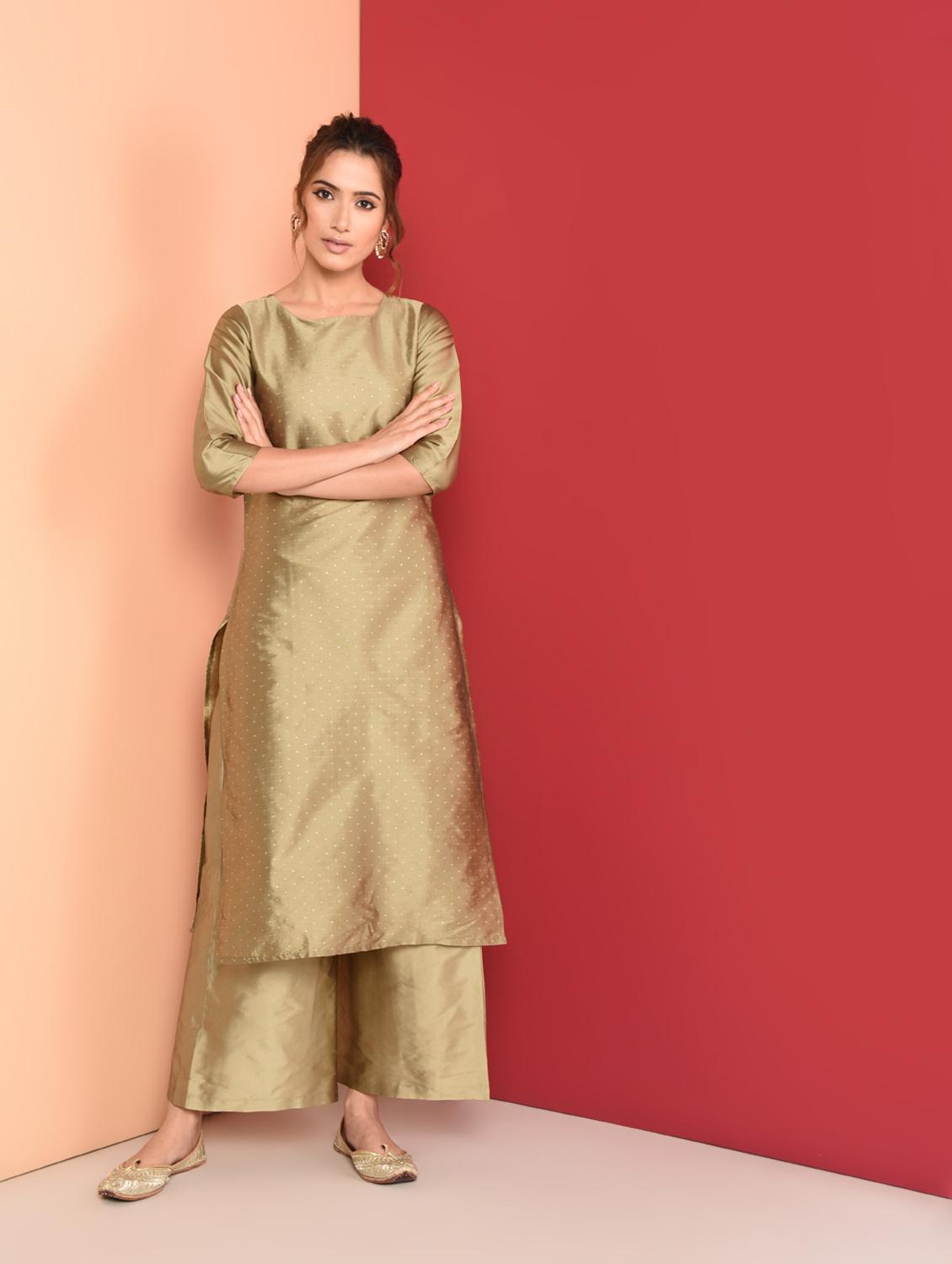 zari motifs straight kurta - 16350329 - Zoom Image - 1