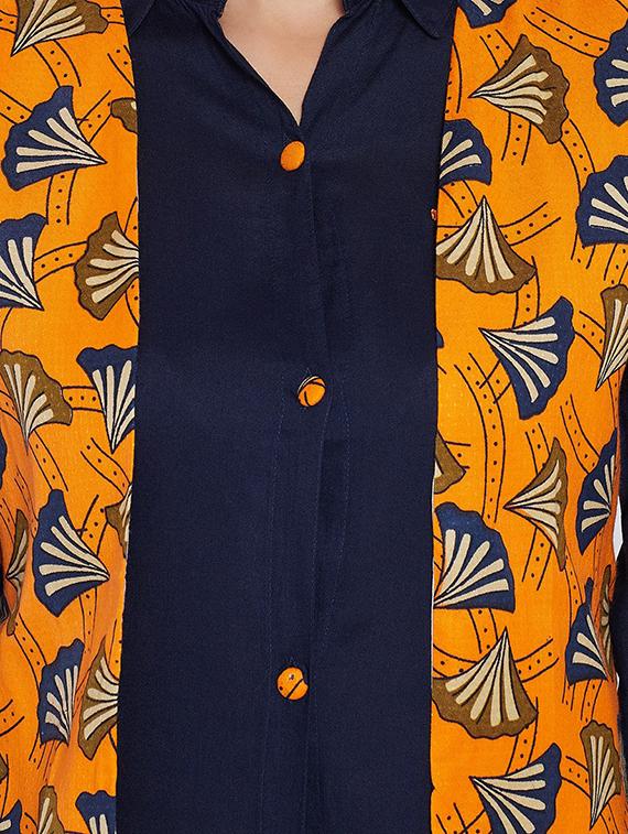 solid straight kurta with jacket - 16351553 - Zoom Image - 4