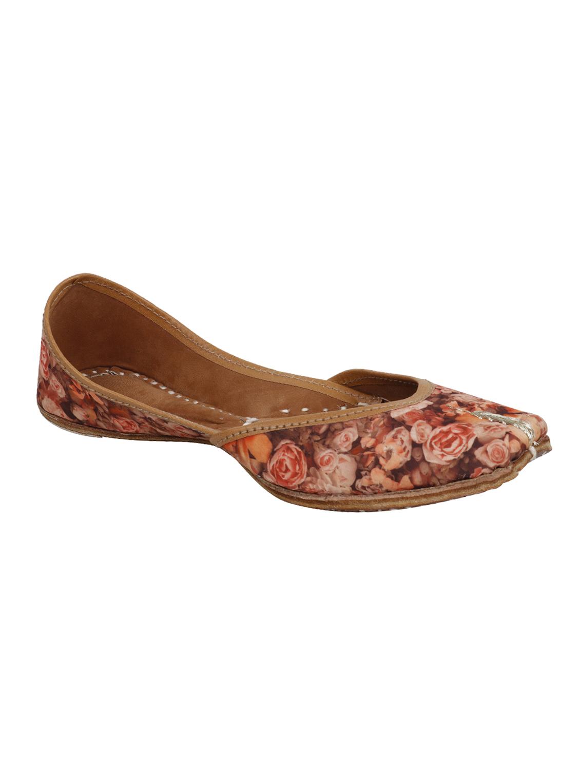 multi colored slip on jutis - 16355012 - Zoom Image - 1
