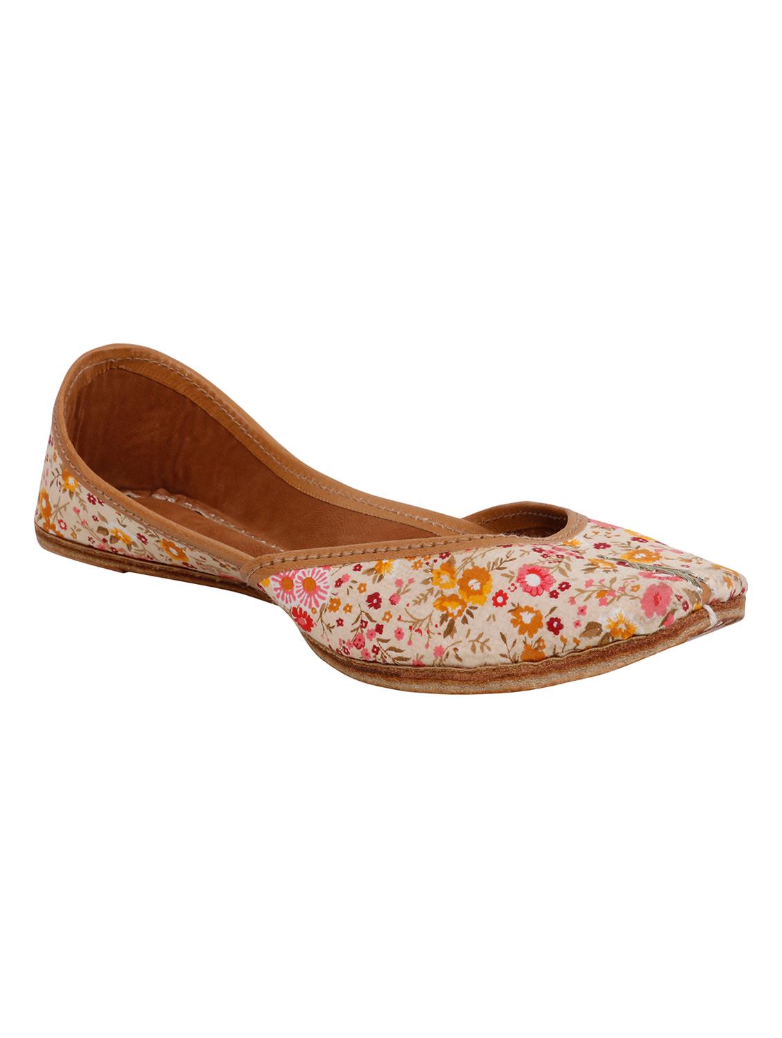 multi colored slip on jutis - 16355026 - Zoom Image - 1