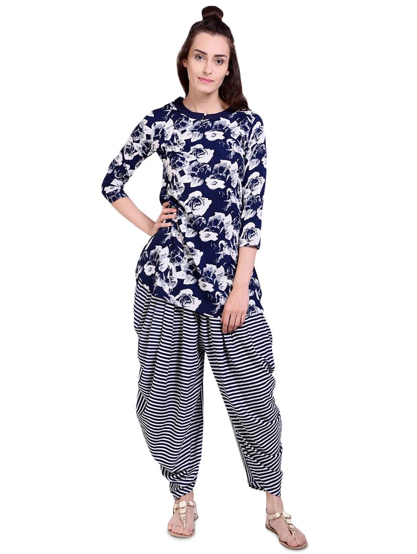 floral printed kurta salwar set - 16357019 - Zoom Image - 1