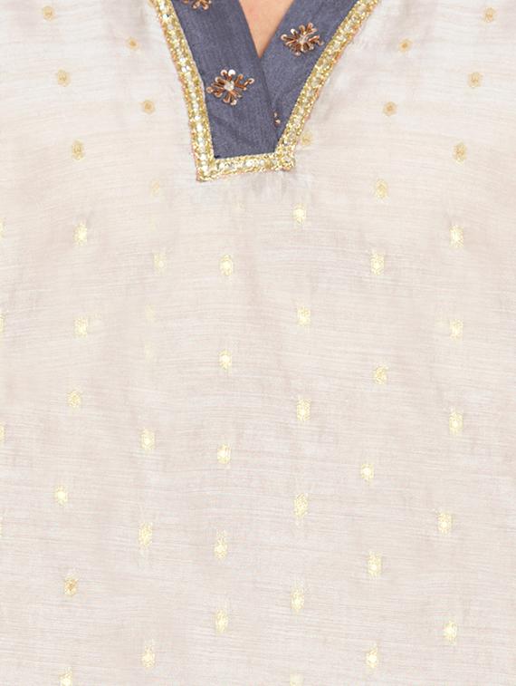 zari motifs straight kurta palazzo set - 16359071 - Zoom Image - 4