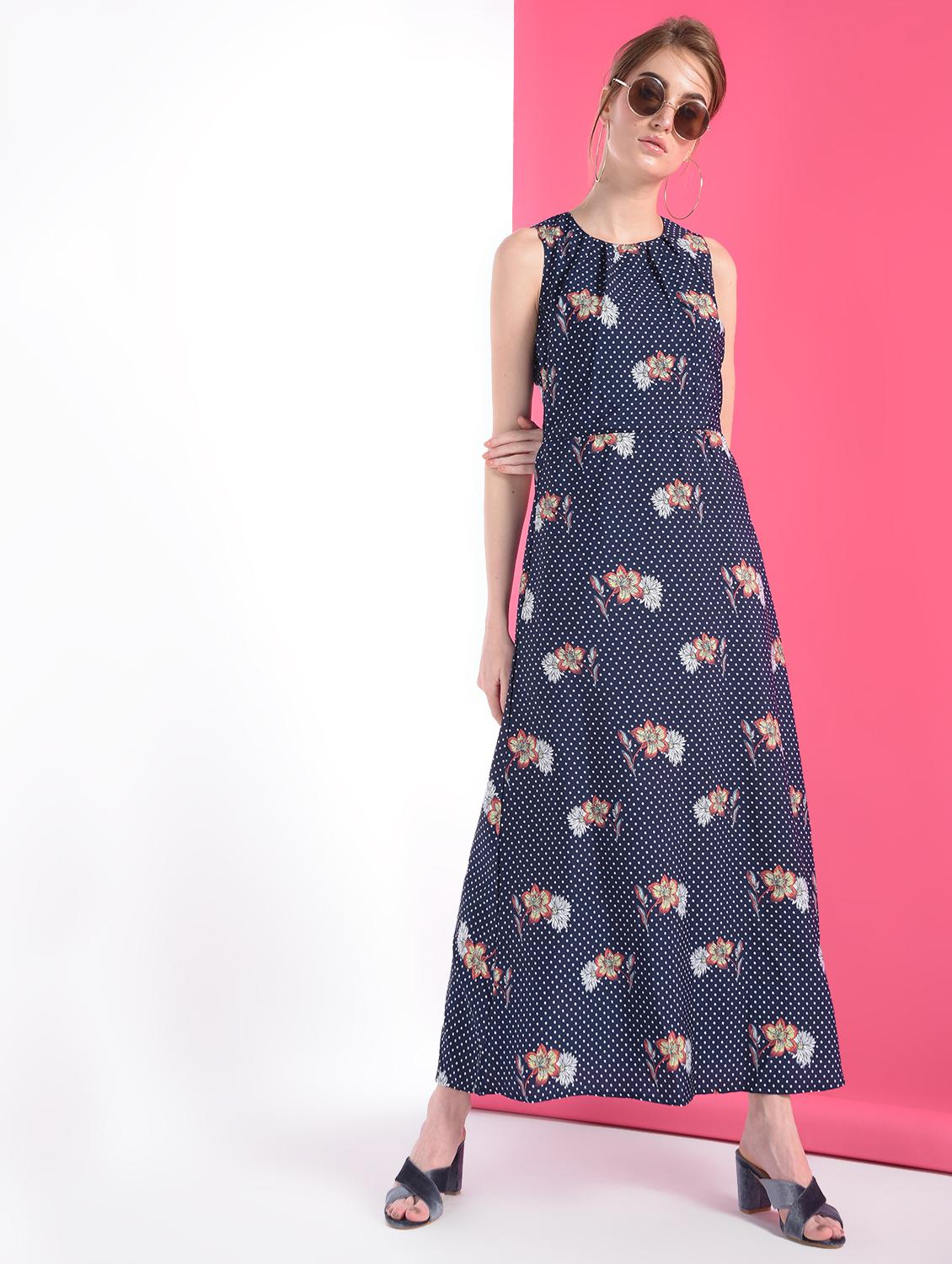 pleated floral maxi dress - 16368767 - Zoom Image - 3