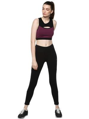 racer back cut out detail sports bra - 16373137 - Standard Image - 4