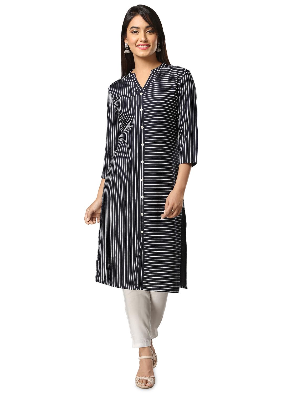 striped straight kurta - 16384268 - Zoom Image - 1