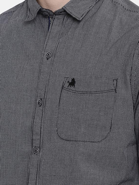 grey self design casual shirt - 16387641 - Zoom Image - 5