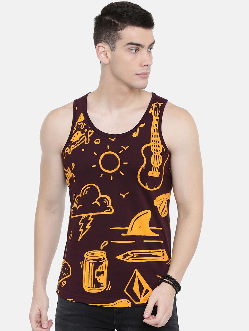 maroon front print vest - 16405535 - Zoom Image - 1