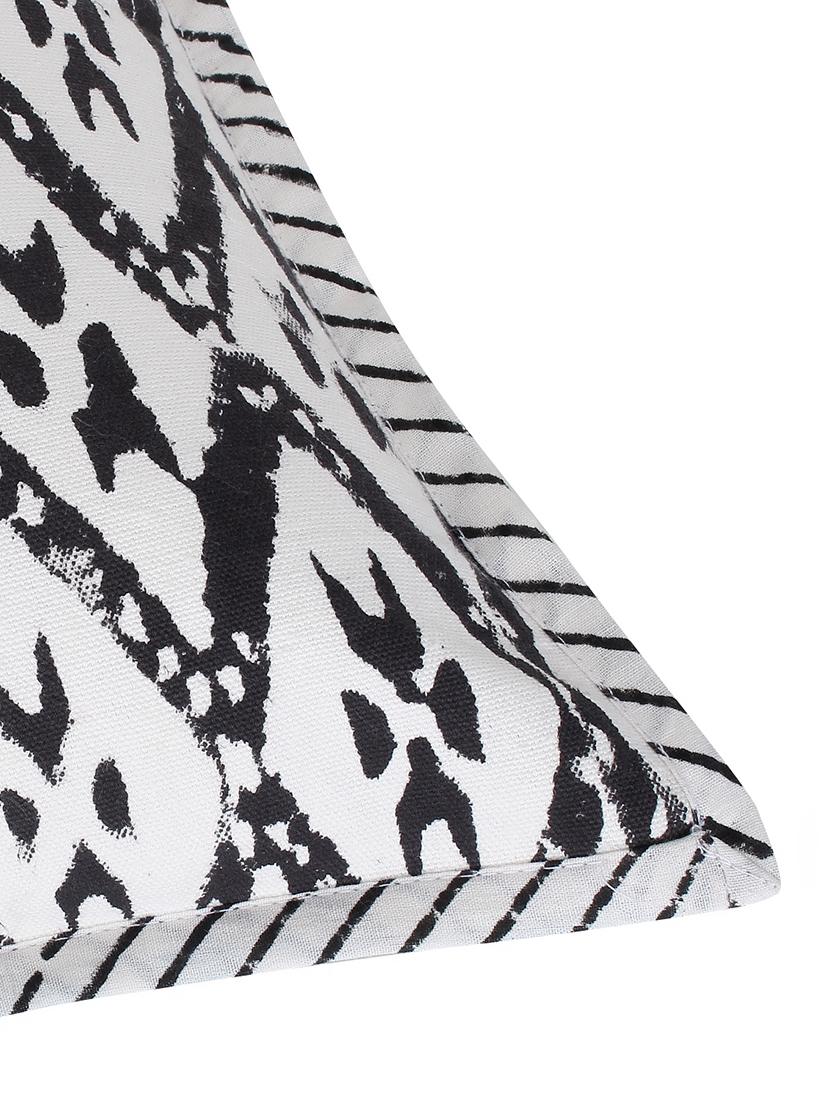 black and white block printed cushion cover 16x16 inches. set of 2 pcs - 16406538 - Zoom Image - 5
