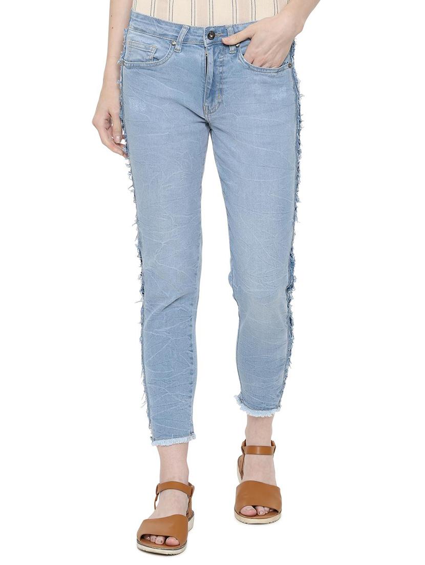 frayed hem pocket detail jean - 16409270 - Zoom Image - 1