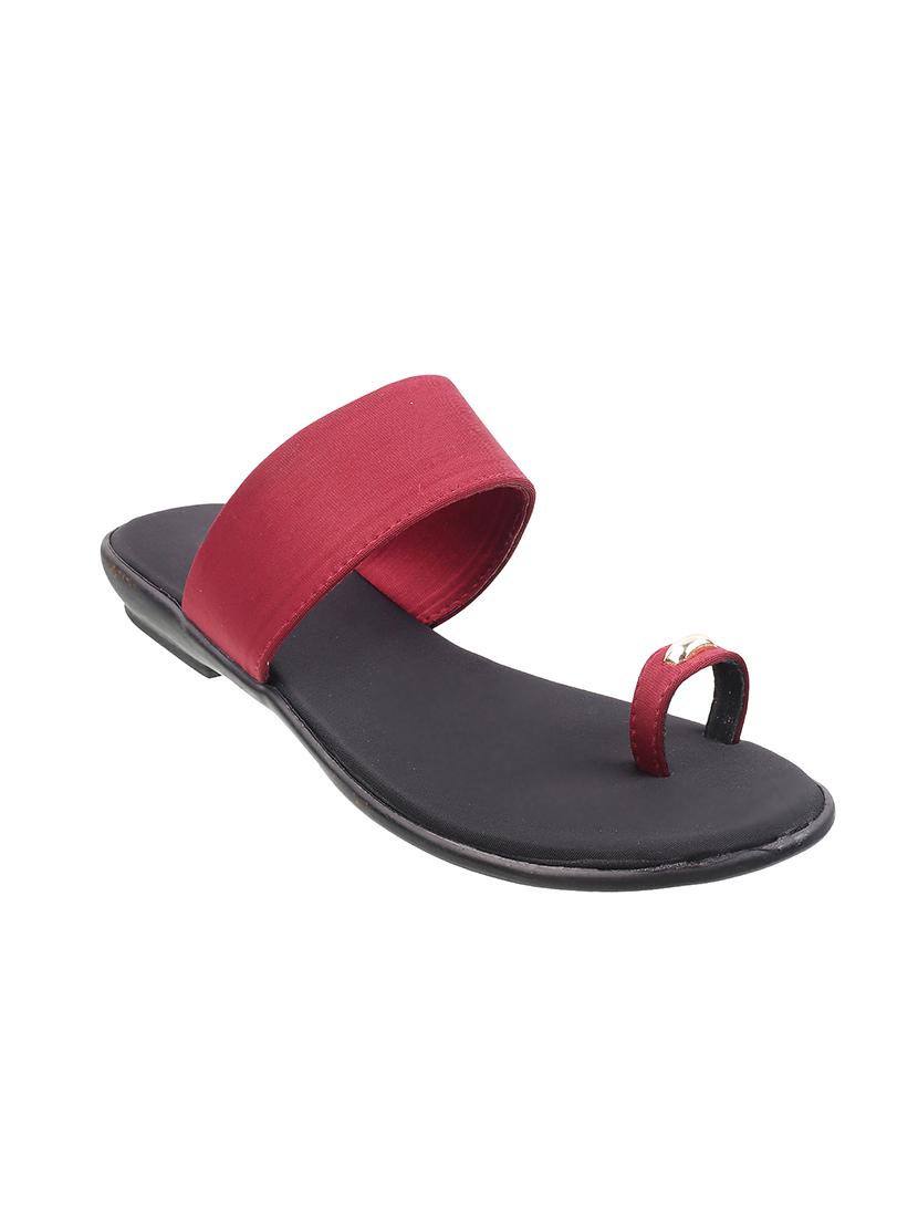 maroon one toe sandals - 16417190 - Zoom Image - 1