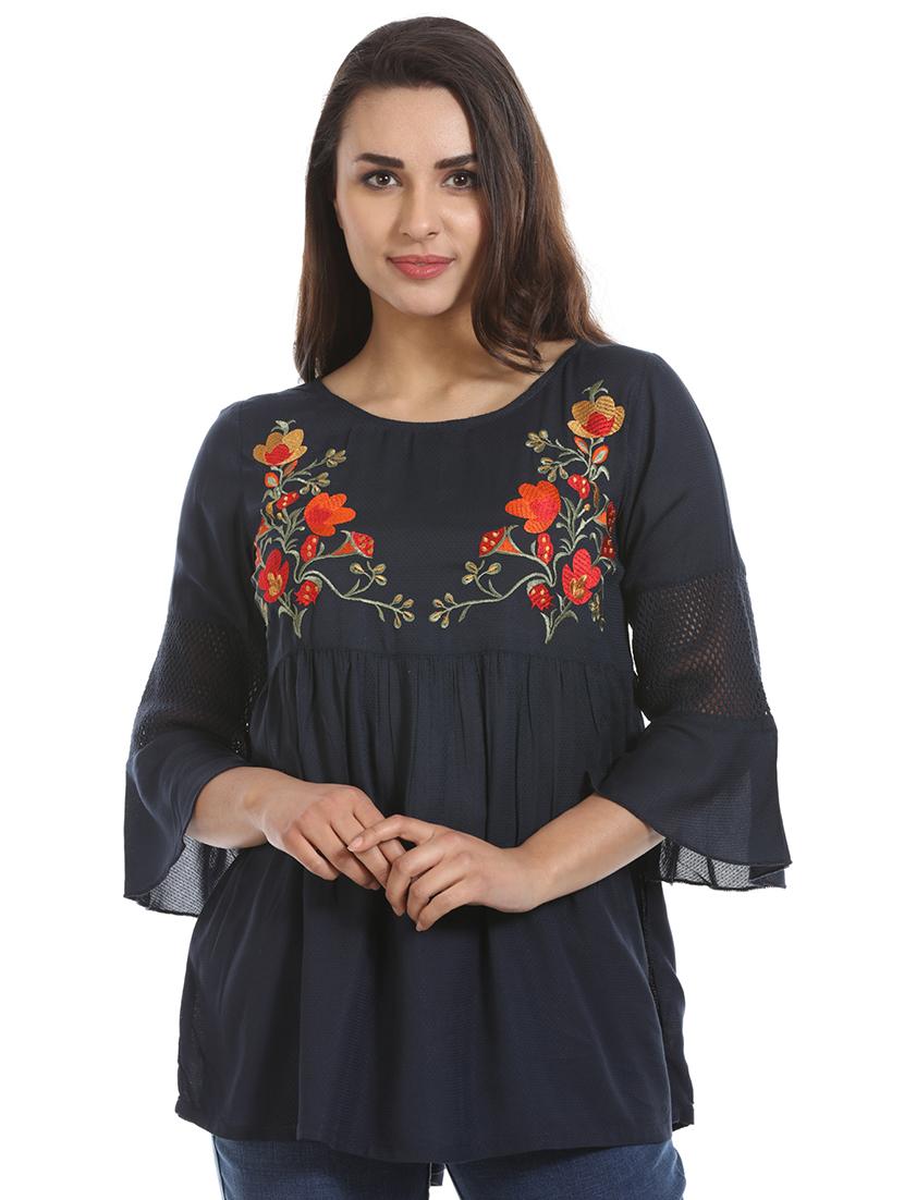 floral embroidered gathered top - 16417506 - Zoom Image - 1