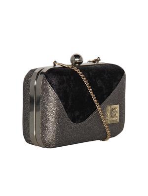 gold leatherette (pu) box clutch - 16440944 - Standard Image - 4