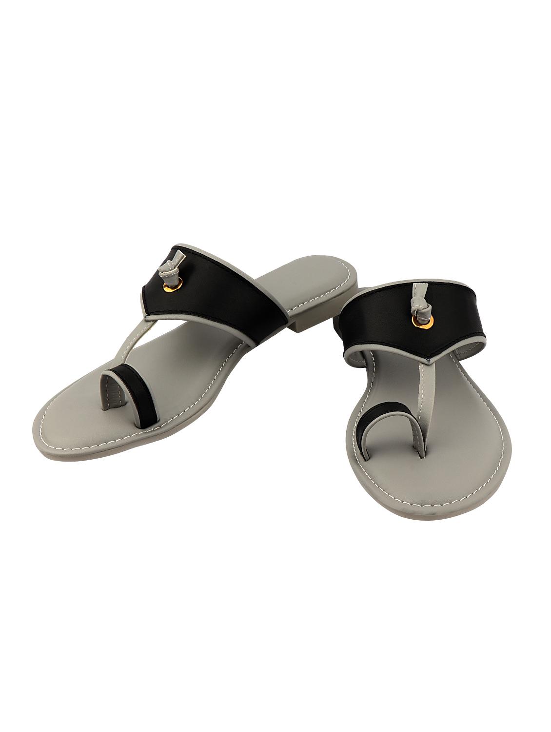 black one toe sandals - 16441550 - Zoom Image - 3