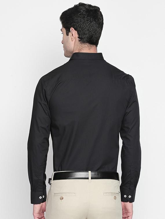 black solid formal shirt - 16447019 - Zoom Image - 3