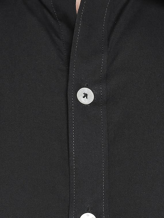 black solid formal shirt - 16447019 - Zoom Image - 5
