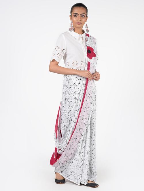 floral printed saree with blouse - 16450387 - Standard Image - 1