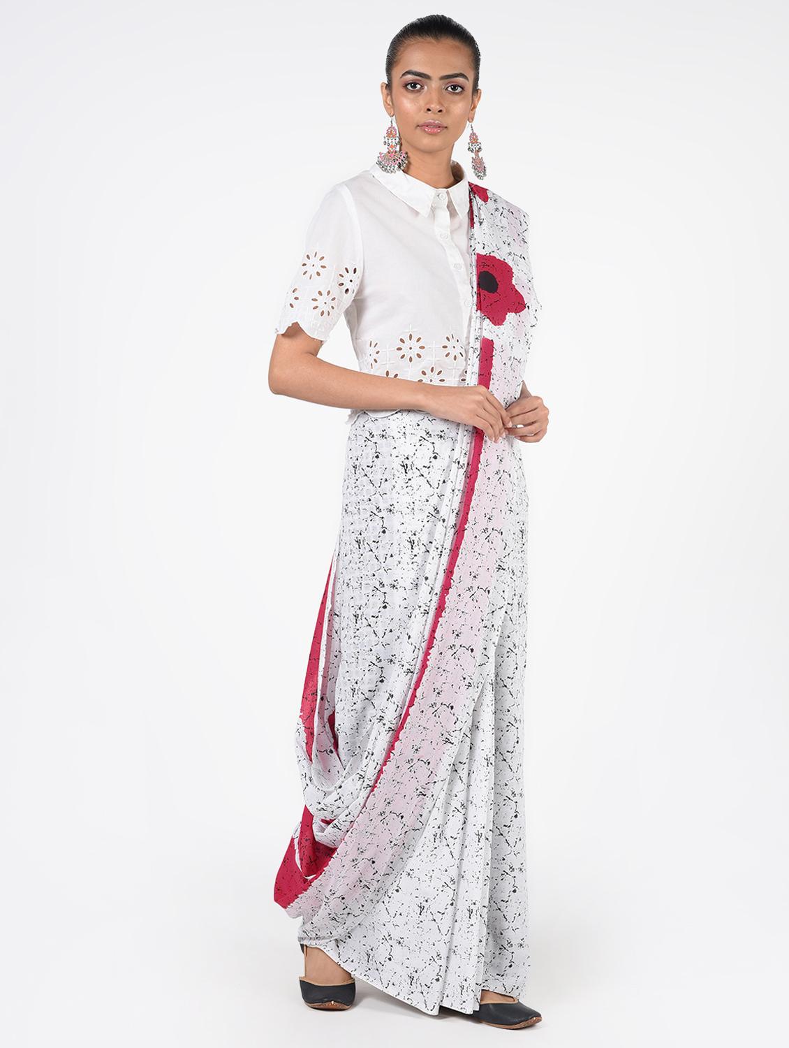 floral printed saree with blouse - 16450387 - Zoom Image - 1