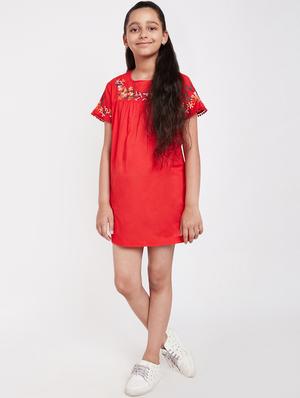 lace detail floral embroidered dress - 16450504 - Standard Image - 4